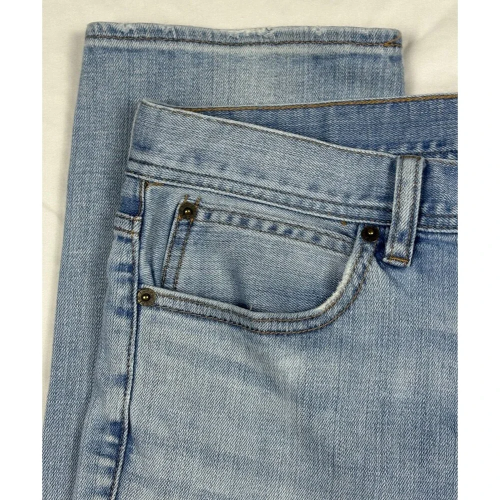 J.Crew The Sutton Jeans Mens 31x32 Light Wash Straight Stretch Denim Blue